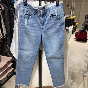 Women’s ankle jeans